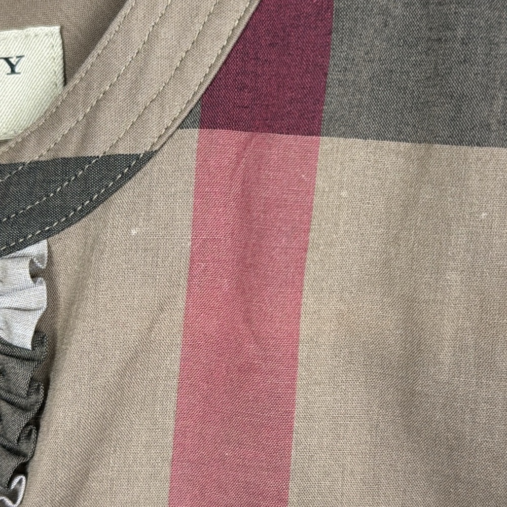 Burberry Plaid Print Cotton Mock Neck Blouse. Size US 4. - Picture 10 of 17
